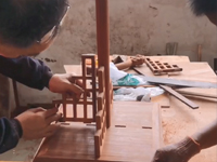檀景缘坚守传统木艺术20余年